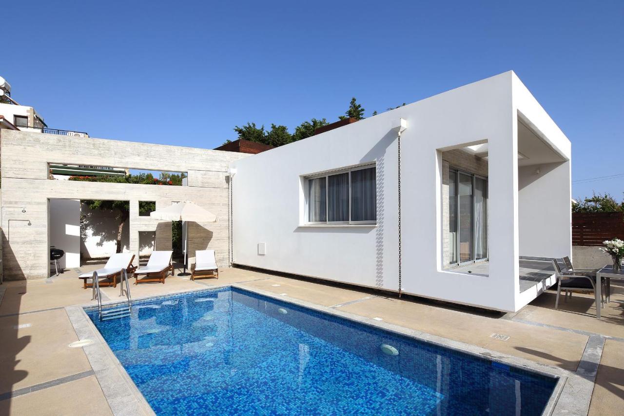 Paradise Cove Luxurious Beach Villas Пафос Екстериор снимка