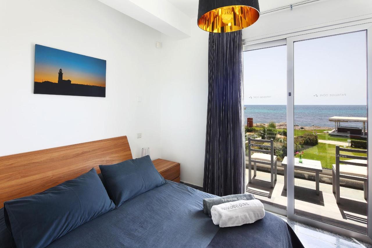 Paradise Cove Luxurious Beach Villas Пафос Екстериор снимка