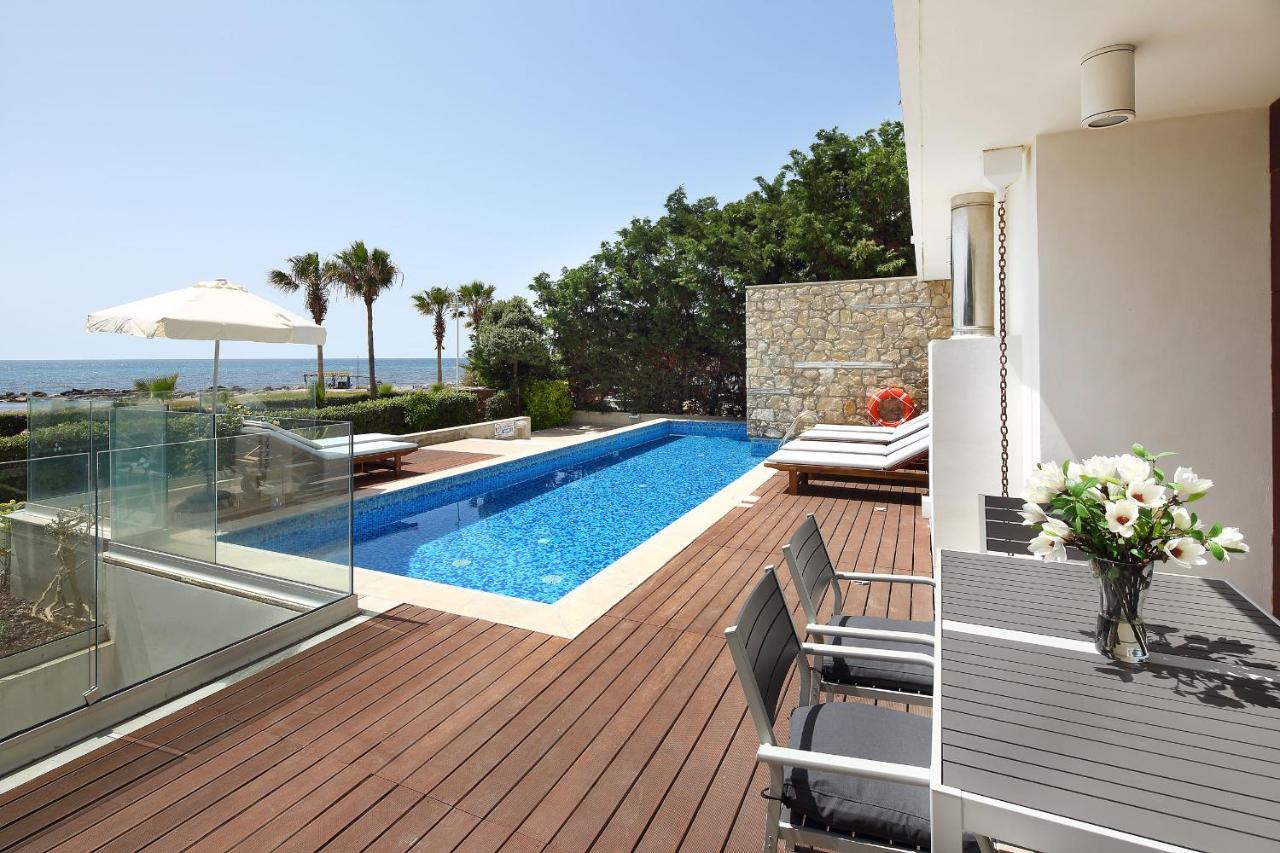 Paradise Cove Luxurious Beach Villas Пафос Екстериор снимка