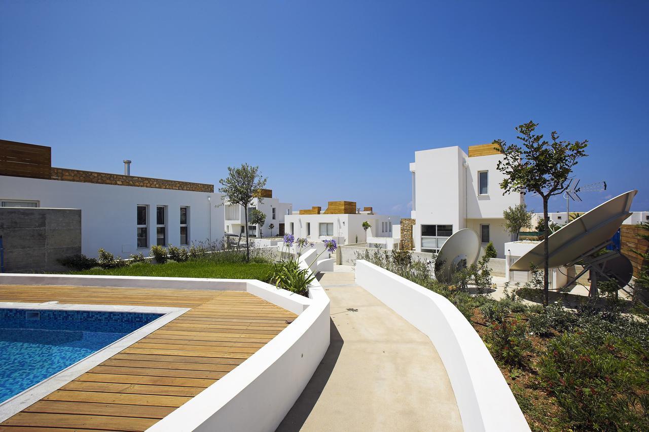 Paradise Cove Luxurious Beach Villas Пафос Екстериор снимка